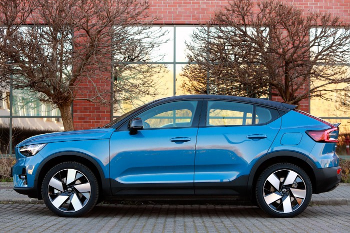 Nem pont ezt várnánk egy elektromos autótól – Volvo C40 Recharge 17