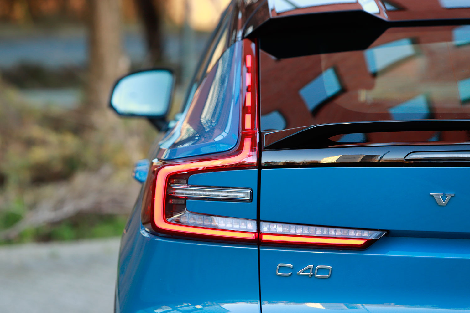 Nem pont ezt várnánk egy elektromos autótól – Volvo C40 Recharge 12
