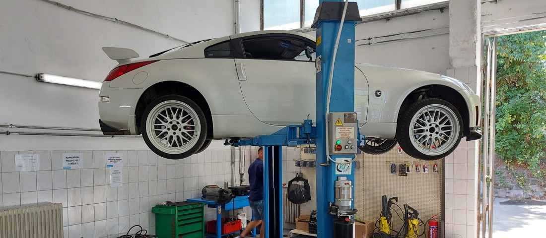 Nem baj, ha törött, úgy is álomautó a Nissan 350Z?