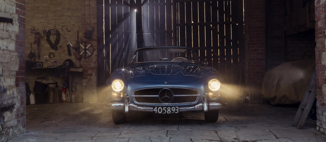 64 évesen is lenyűgöző állapotban van az F1-legenda egykori Mercedese