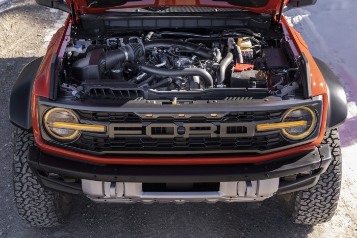 Ezzel az autóval bárhol IS száguldhatsz 11