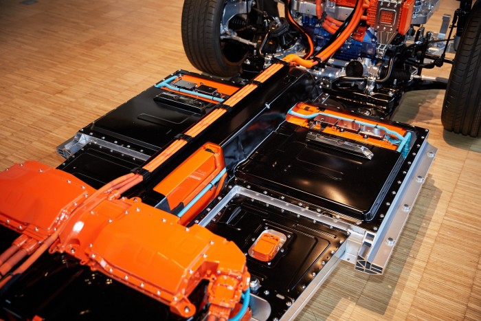 Miszlikbe vágják az ajándék-Volvókat 3