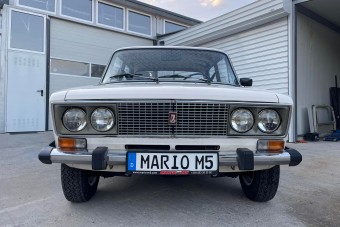 Ha meglátod alulról, megérted, miért kérnek 2,8 milliót ezért az ezerötös Ladáért