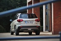 Szívómotortól a hibridig. Alaposan megváltozott a Suzuki Vitara 26