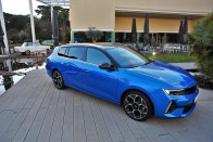 Árammal és dízellel is megy az új Opel Astra 65