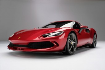 Ferrarinak olcsó, asztali dísznek viszont méregdrága ez a modell 296 GTB 