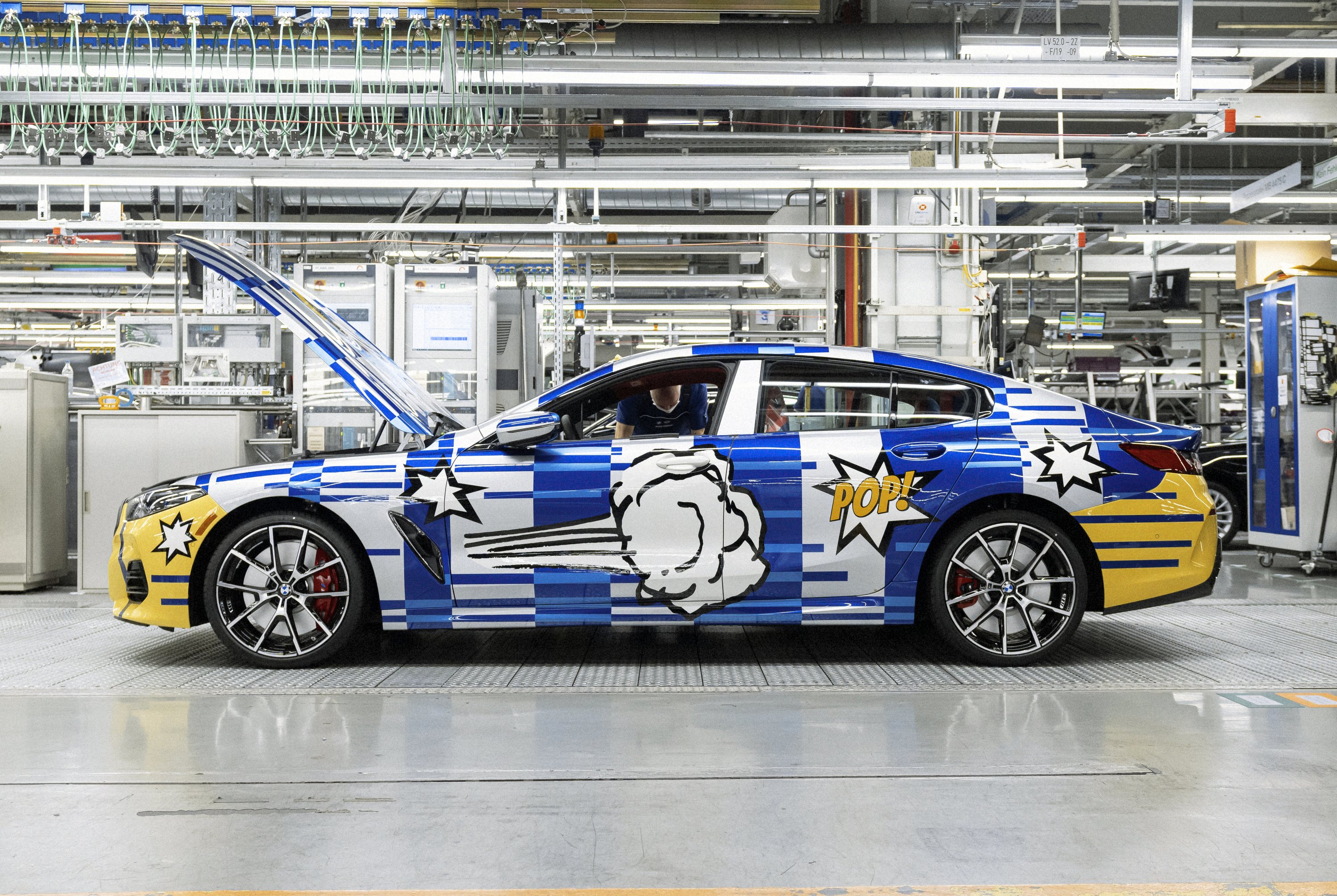 Sorozatgyártású Art Car a BMW-től 6