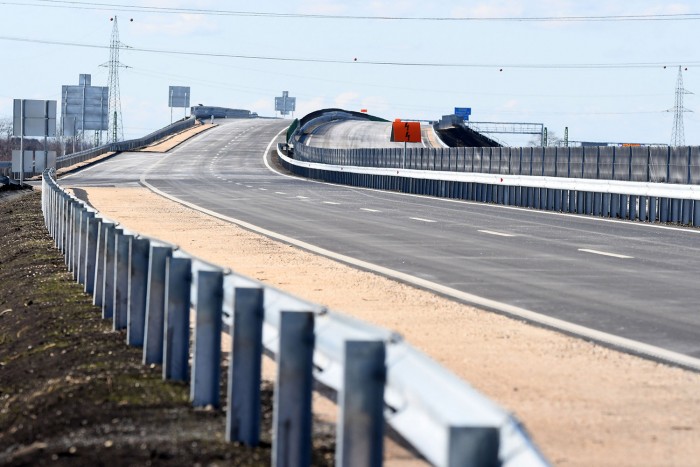 A magyar határhoz vezető új sztrádát adtak át Ausztriában