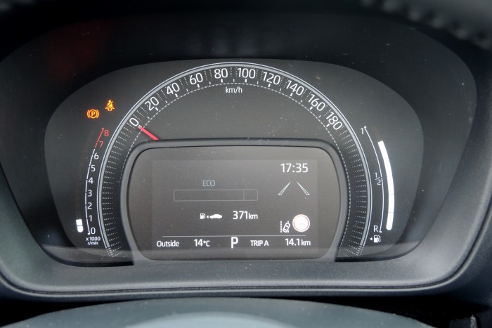 Izgalom költözött a legkisebb Toyotába 63 Izgalom költözött a legkisebb Toyotába 63