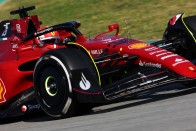 F1: Elkezdődött a teszt, pályán az új autók 66