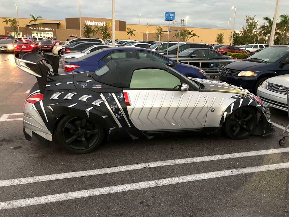 Nézd ahogy szép lassan egy szemgolyót égető tuningszörny lesz ebből a Nissanból 2