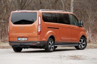 Autó, ami minden feladatra jó – Ford Tourneo Custom 3