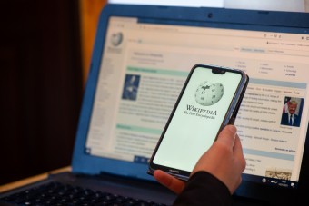 Történelmi mérföldkőhöz ért a magyar Wikipédia