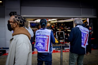 F1: Az FIA helyretette a vádaskodó Hamiltont