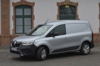 Hozzányúlt a népszerű puttonyosához a Renault 5 Hozzányúlt a népszerű puttonyosához a Renault 5