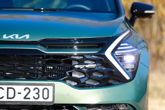 Baromi jól néz ki az új Kia, de takarékos is? 7 | Vezess Baromi jól néz ki az új Kia, de takarékos is? 7