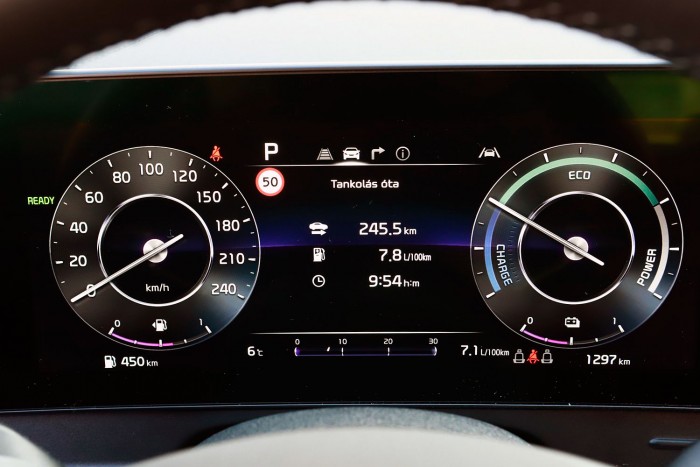 Baromi jól néz ki az új Kia, de takarékos is? 16 | Vezess Baromi jól néz ki az új Kia, de takarékos is? 16