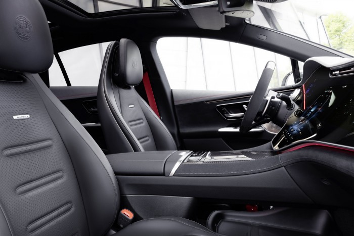 Újabb elektromos sportszedánt mutatott be a Mercedes-AMG 75 Újabb elektromos sportszedánt mutatott be a Mercedes-AMG 75