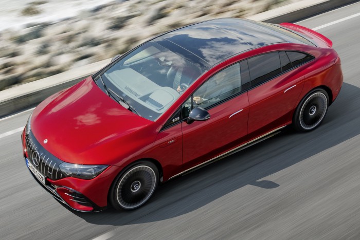 Újabb elektromos sportszedánt mutatott be a Mercedes-AMG 72 Újabb elektromos sportszedánt mutatott be a Mercedes-AMG 72