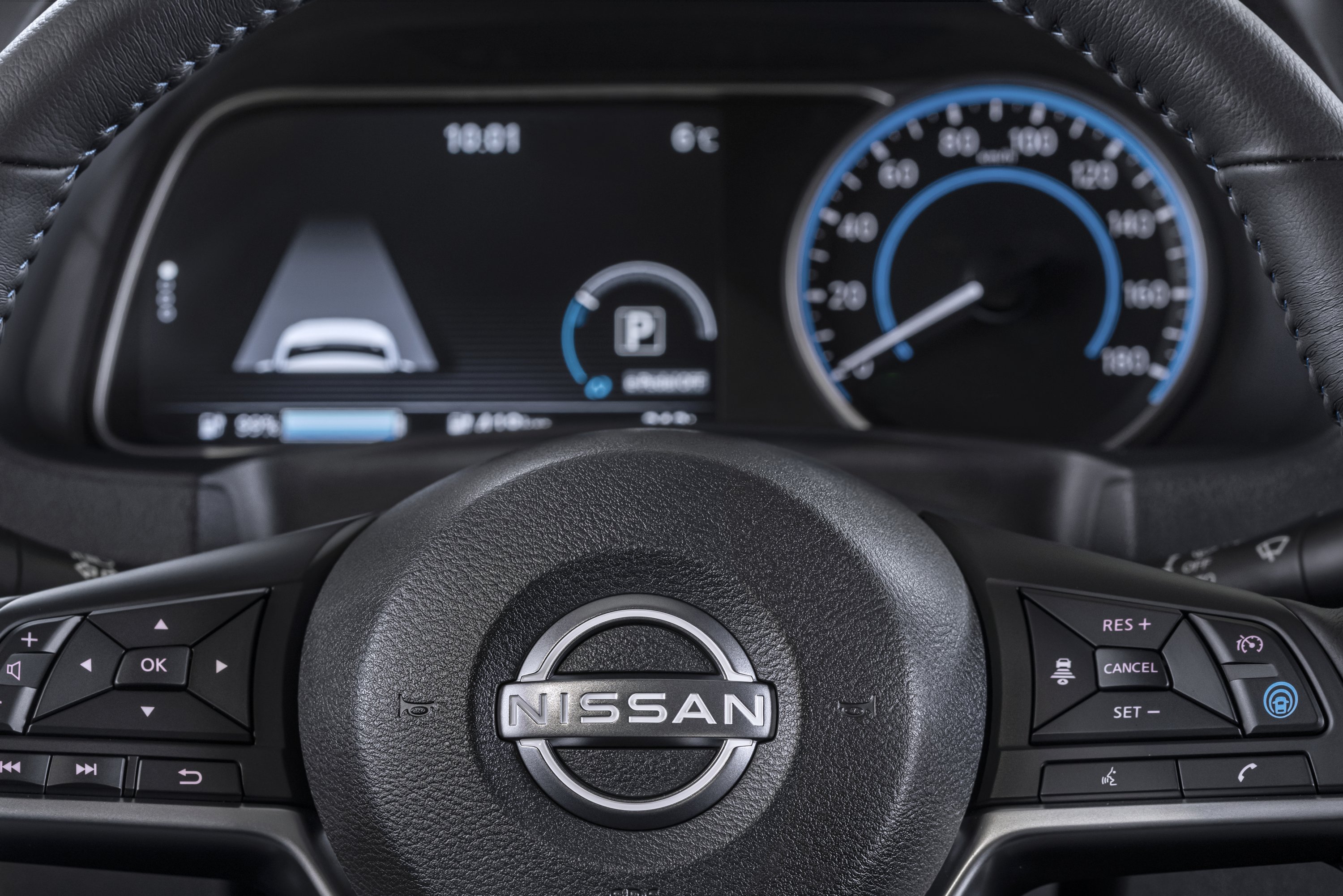 Megújul a Nissan Leaf 11