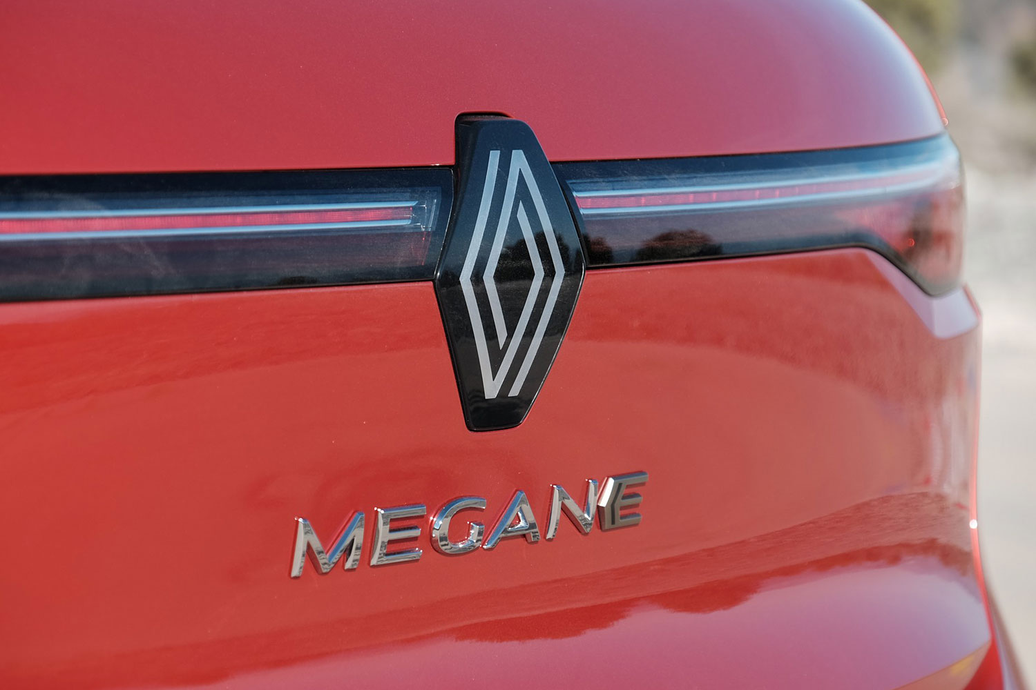 Menő villanyautóvá változott az új Renault Mégane 20