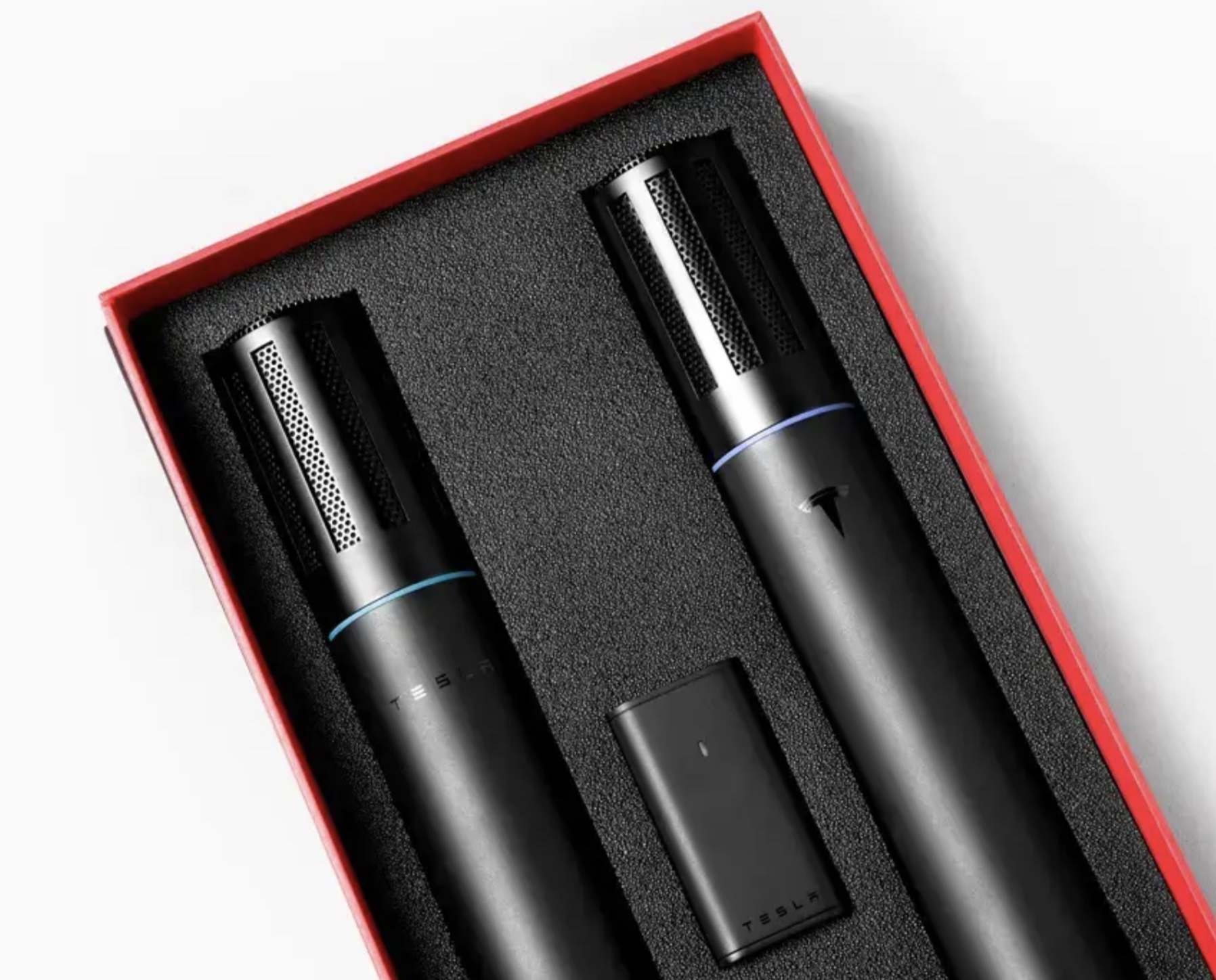 Már csak nevetni tudunk a Tesla új funkcióján 1