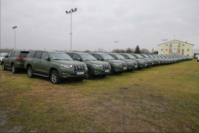 Új luxusterepjárókat vásárolt a rendőrség 2