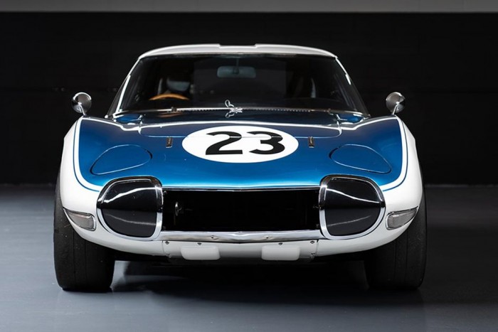 Álom marad az egymilliárd forintos Toyota