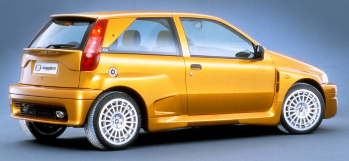 A 90-es évek csodái: maximumra tekert Fiat Punto legendás technikával 2