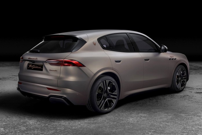 Megérkezett a Maserati kisebbik szabadidőjárműve 65 Megérkezett a Maserati kisebbik szabadidőjárműve 65