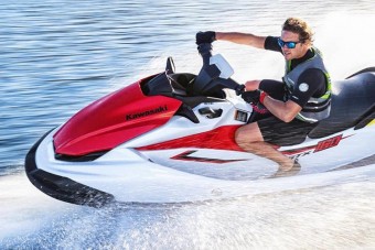 Az arcodba repülhet a csomagtér fedele