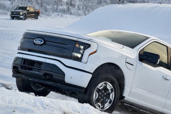 A sarkvidéki hideg sem állítja meg a Ford villany-pickupját 