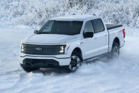 A sarkvidéki hideg sem állítja meg a Ford villany-pickupját 22