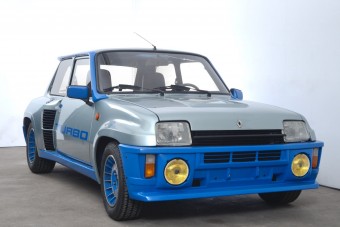 Ma már 50 millió felett adják a 80-as évek legizgalmasabb francia autóját