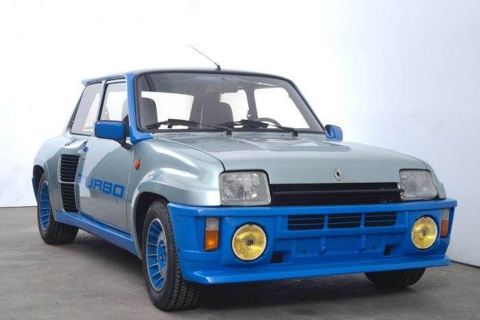 Ma már 50 millió felett adják a 80-as évek legizgalmasabb francia autóját