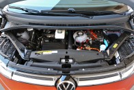 Micsoda Bulli! – Tele van élettel az új VW Multivan 59