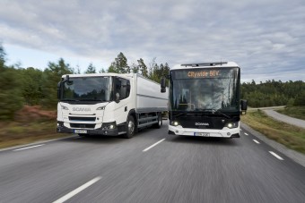 Robotok gyorsítják a villanykamionok és -buszok gyártását