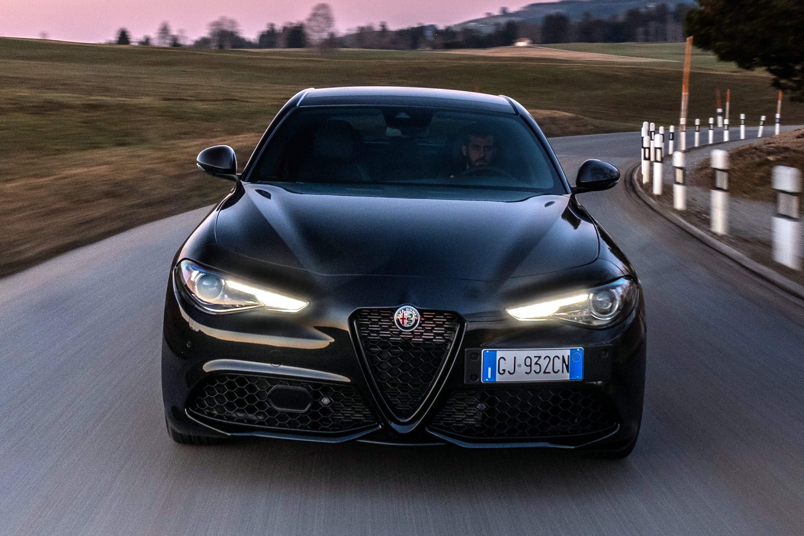 Újabb sportos különkiadással erősít az Alfa Romeo 15