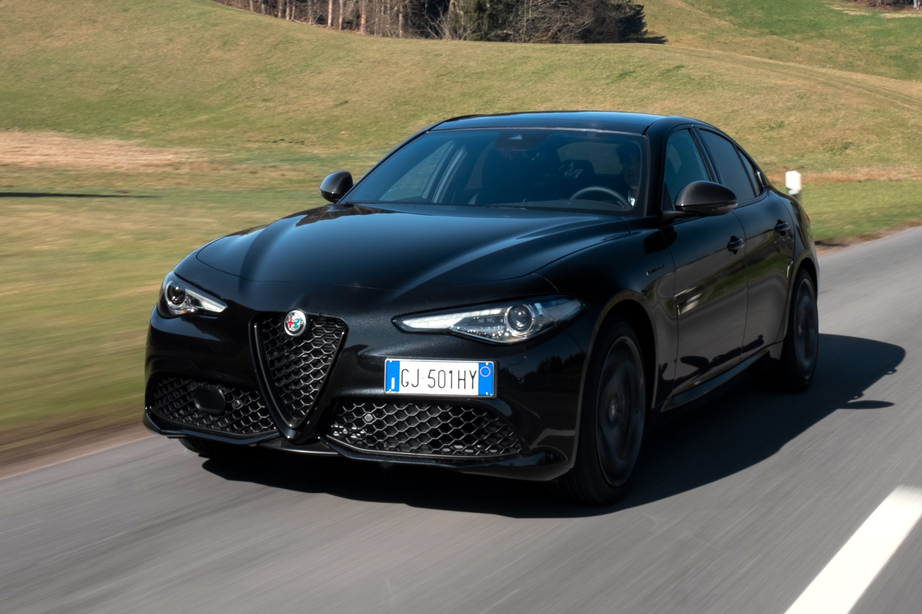 Újabb sportos különkiadással erősít az Alfa Romeo 6