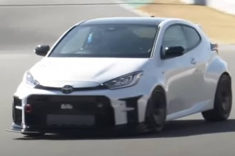 Kis tuning és mindent verő pályaördög válik a Toyota GR Yarisból