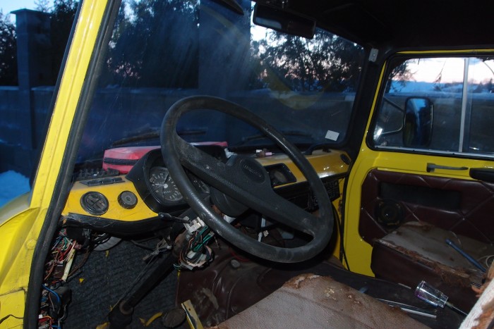 Milliókért árulják ezt a Barkas nyerges vontatót 1 Milliókért árulják ezt a Barkas nyerges vontatót 1