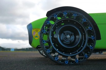 Már házilag koppintják a levegőmentes gumikat, íme az eredmény