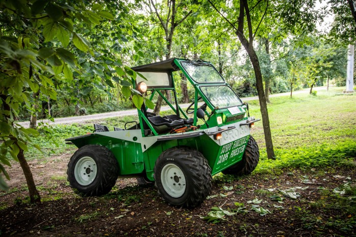 Ez a négykerekű krokodil elvisz bárhová, ha kemény a terep