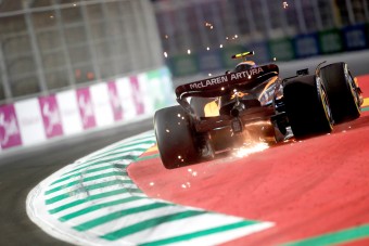 Új megoldás az F1-ben, sokat segíthet a pilótáknak