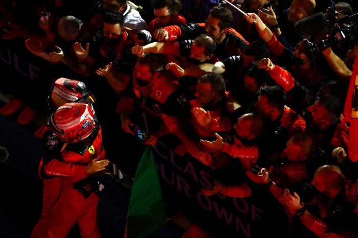 Kettős Ferrari-győzelem az F1-es szezonnyitón, dráma a Red Bullnál 2 Kettős Ferrari-győzelem az F1-es szezonnyitón, dráma a Red Bullnál 2