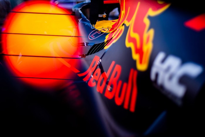 F1: Megvan, miért esett ki mindkét Red Bull