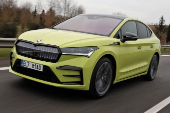 Íme minden idők legerősebb, legmenőbb Škodája – elektromos hajtással