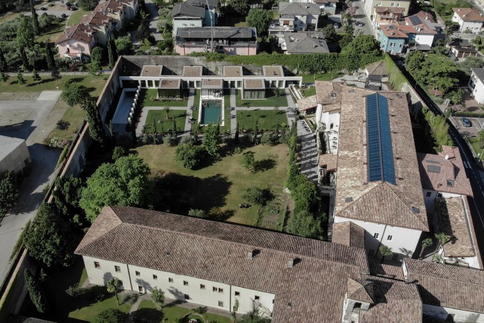 Luxushotelt csináltak a kolostorból 1