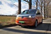 Micsoda Bulli! – Tele van élettel az új VW Multivan 62