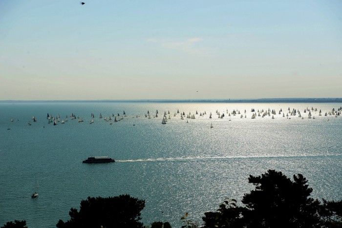 Ekkor lepik el idén a Balatont a leggyorsabb vitorlások